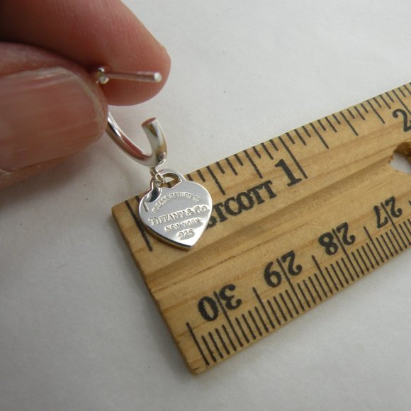 NEW Mini Heart Hoop Stud Earrings Return to Tiffany & Co Solid Sterling Silver - Picture 9 of 15